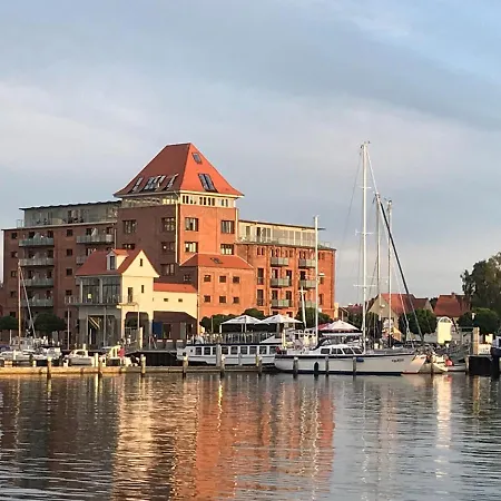 Speicher Residenz E3 App 2 * Μπαρθ